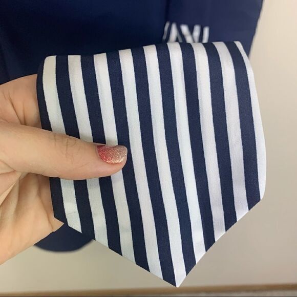 Myrtlewood dress navy classy look size large (D1) - Picture 8 of 9